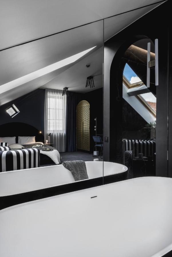 Berman House Hotel Kaunas Bagian luar foto